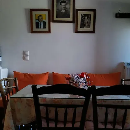 Sea Sound House Trachila Mani Holiday home *